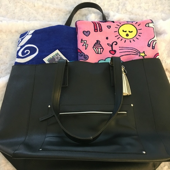 Other - Bath/Body Works Tote & 2 Beach Towels